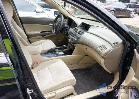 2010 Honda Accord 2.4 Lx from USA, damaged, VIN 1HGCP2F32AA173067